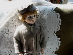 LUTIN MAIN_02